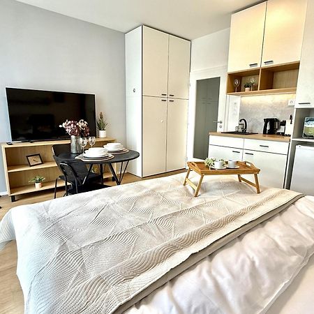 City Relax Apartments With Free Parking, 10 Mins Walk To City Centre Brno Extérieur photo
